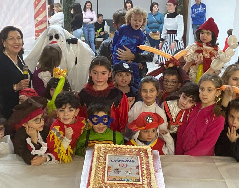 Carnevale Fidas: Divertimento e Solidarietà