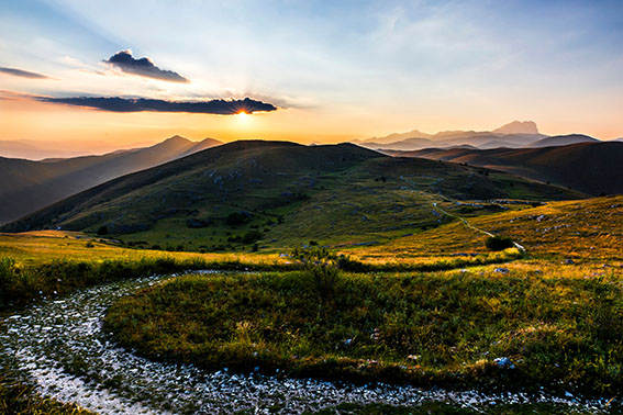 Abruzzo: Itinerario Storico da Scoprire