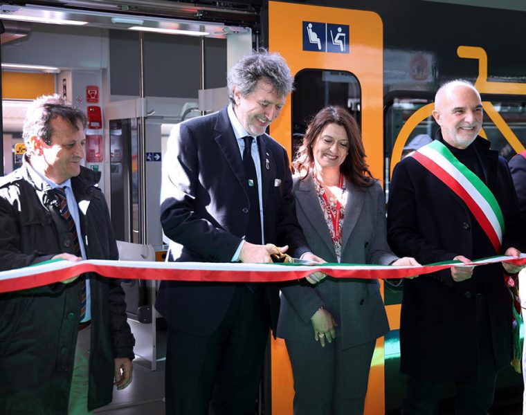 Il secondo treno elettrico monopiano