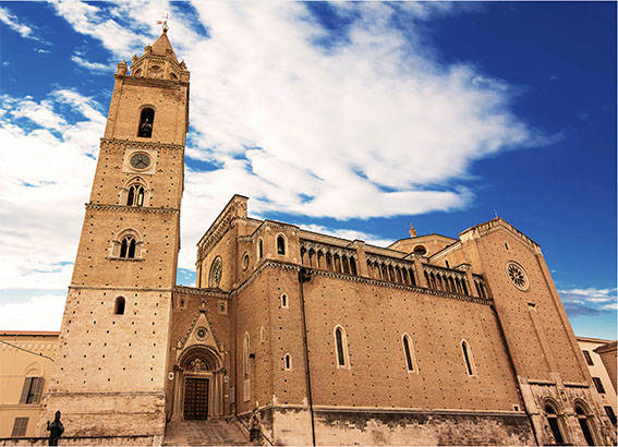 Chieti: Storia e Panorami