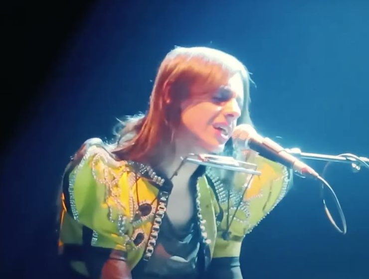 Lucio Corsi sul palco Eurovision